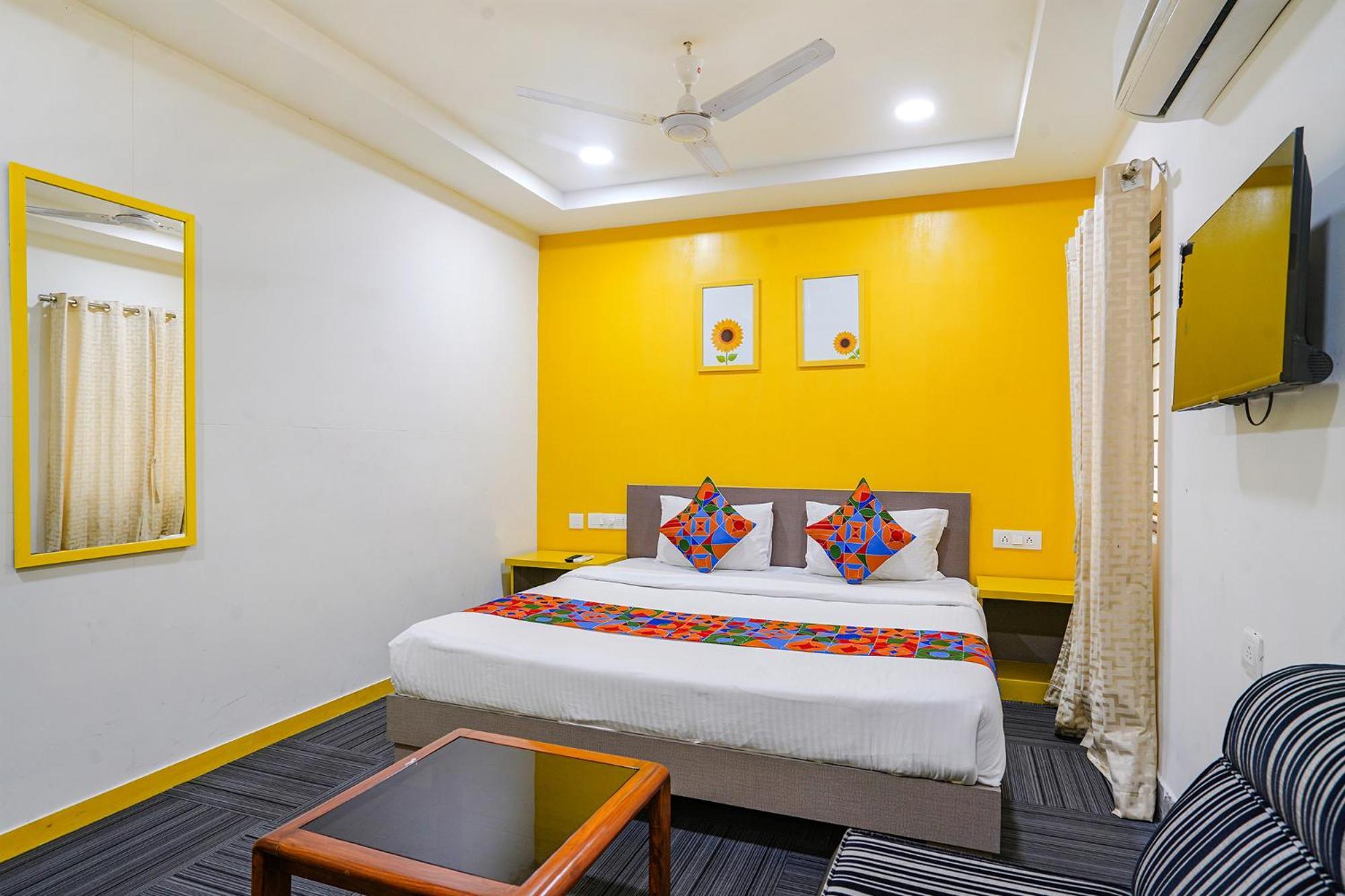 Hotel Fabhotel Luxury - Banjara Hills